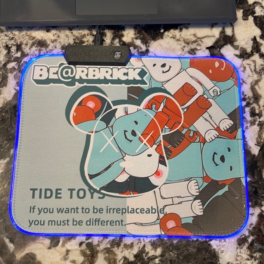 Bearbrick LED usb mouse pad